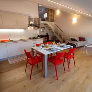 Apartment Mansarda Fogazzaro